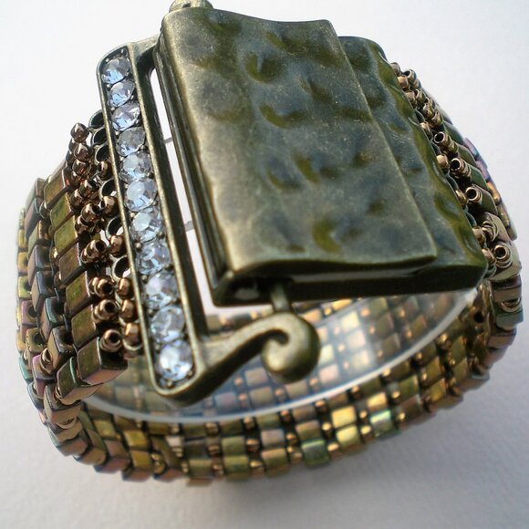 Empire Bracelet, Couture, Statement Bracelet - Picture 4 of 4